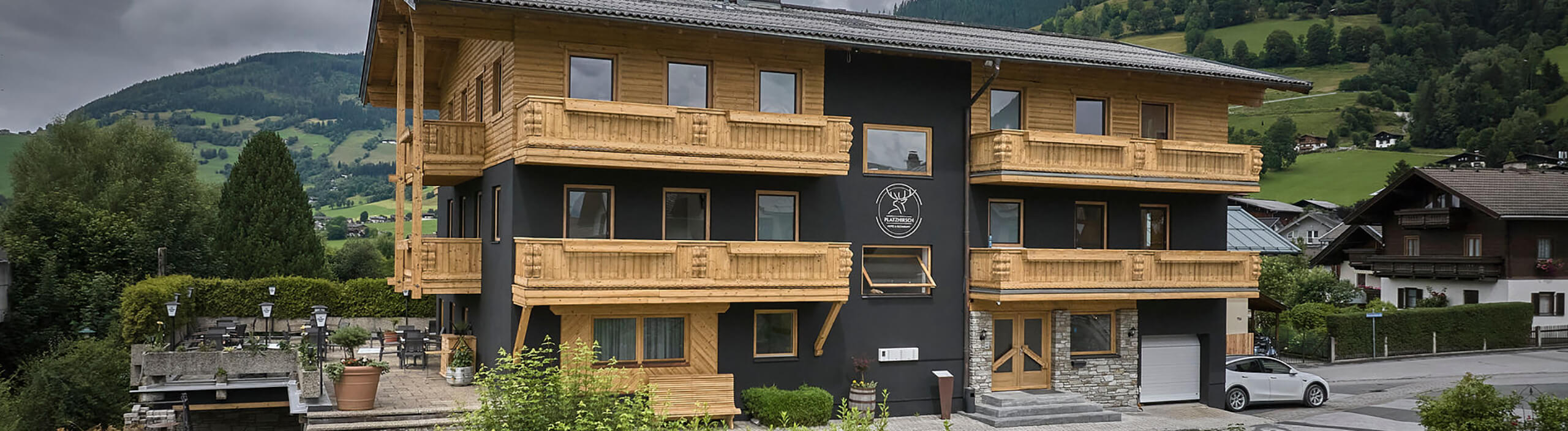 Restaurant Platzhirsch Piesendorf - Außenaufnahme